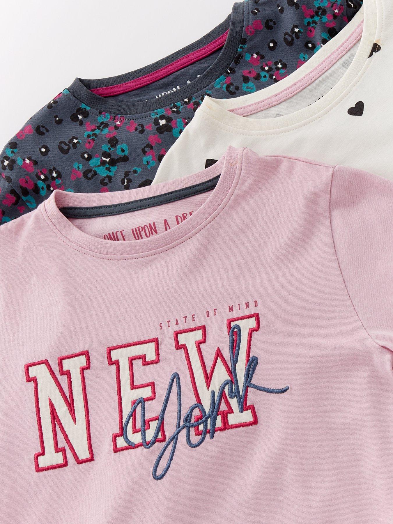Image 4 of 5 of V by Very Girls 3 Pack New York, Animal And Spot Pyjama Set