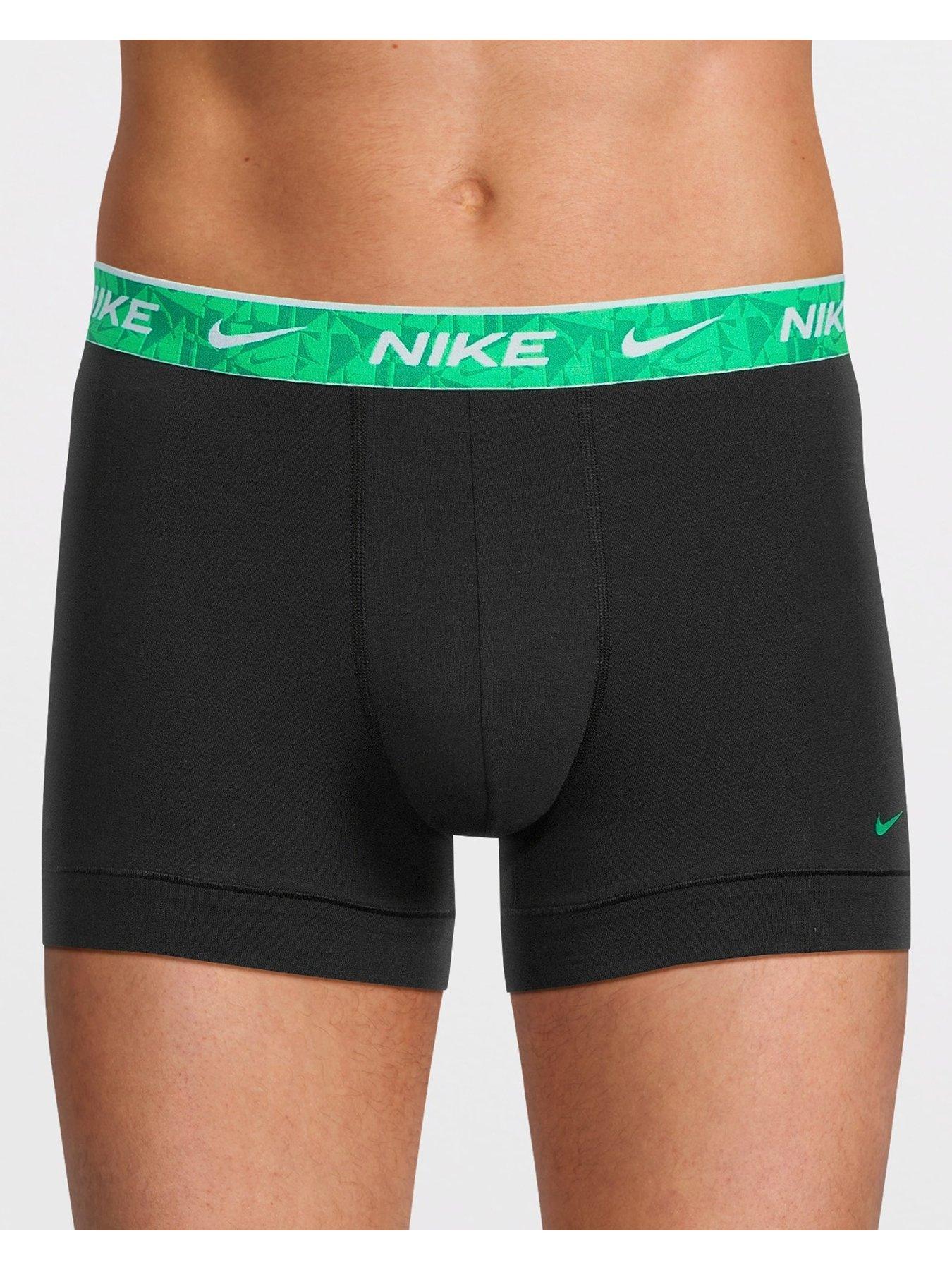 nike-3pk-trunk-boxers--blackmulti-waistbandstillFront