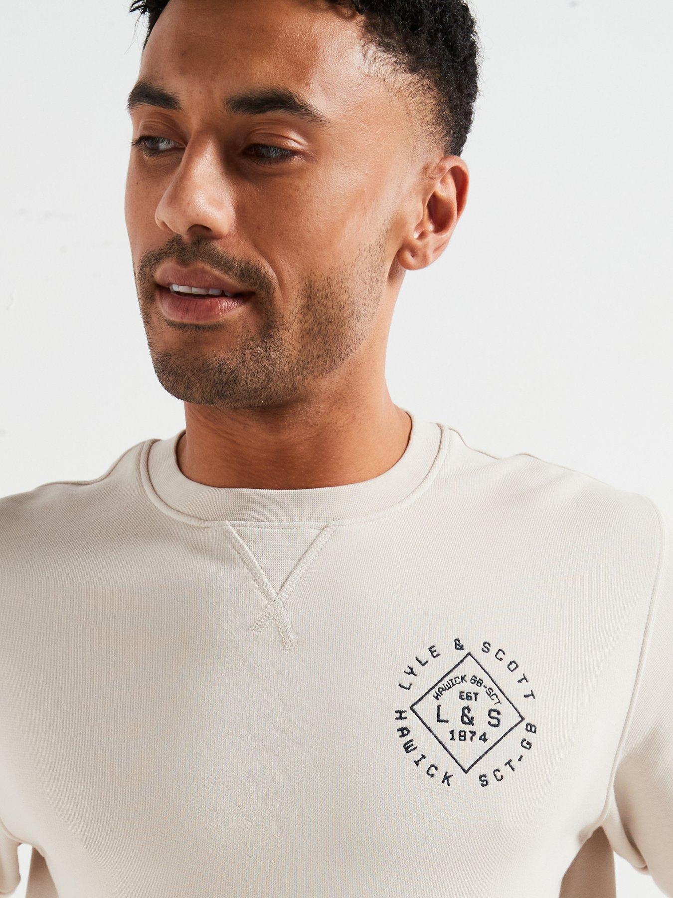 lyle-scott-lyle-amp-scott-stamp-logo-crew-neck-sweat-top-off-whiteoutfit