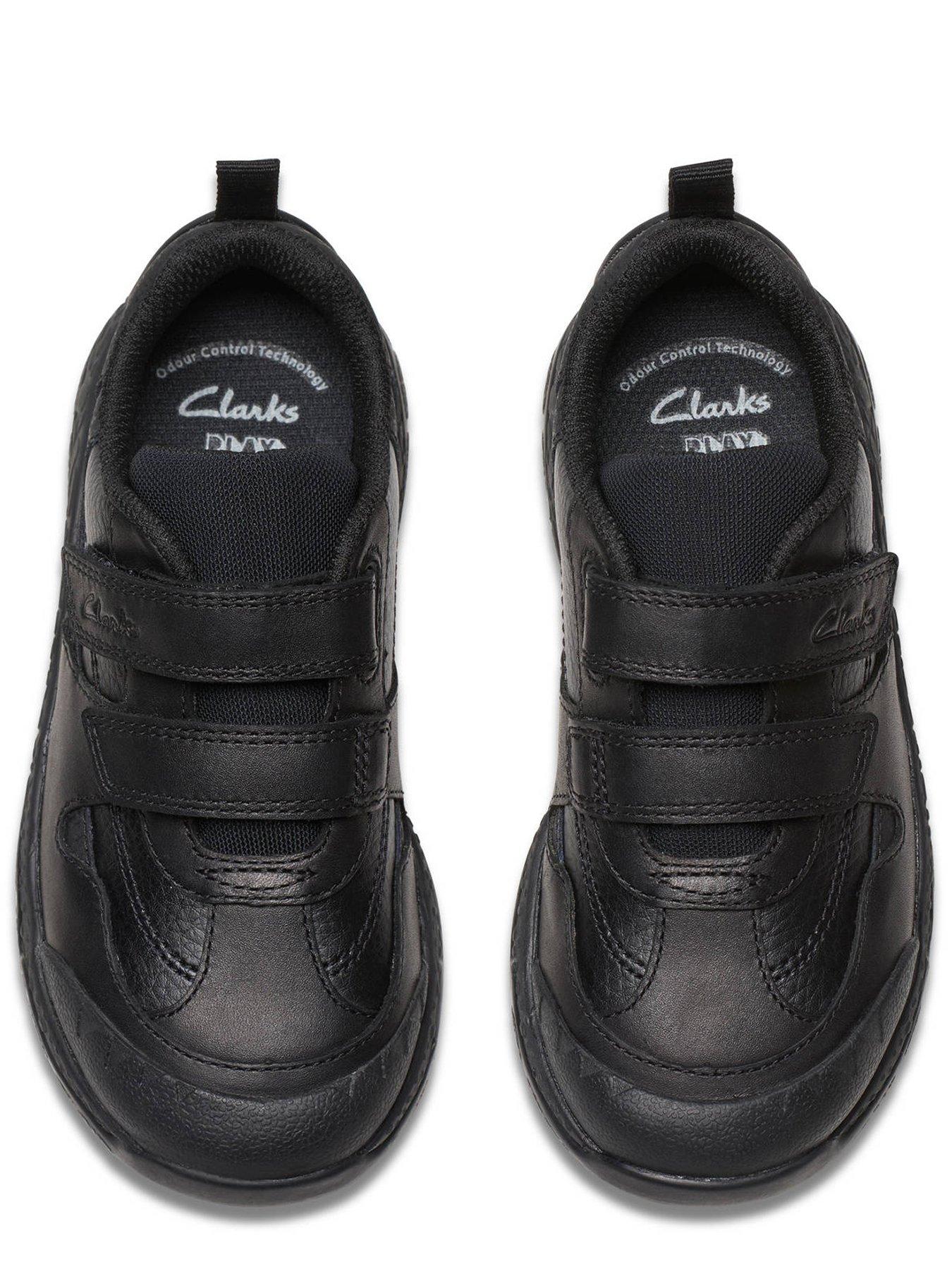 clarks-kids-steggy2-pace-dino-leather-shoe-blackoutfit