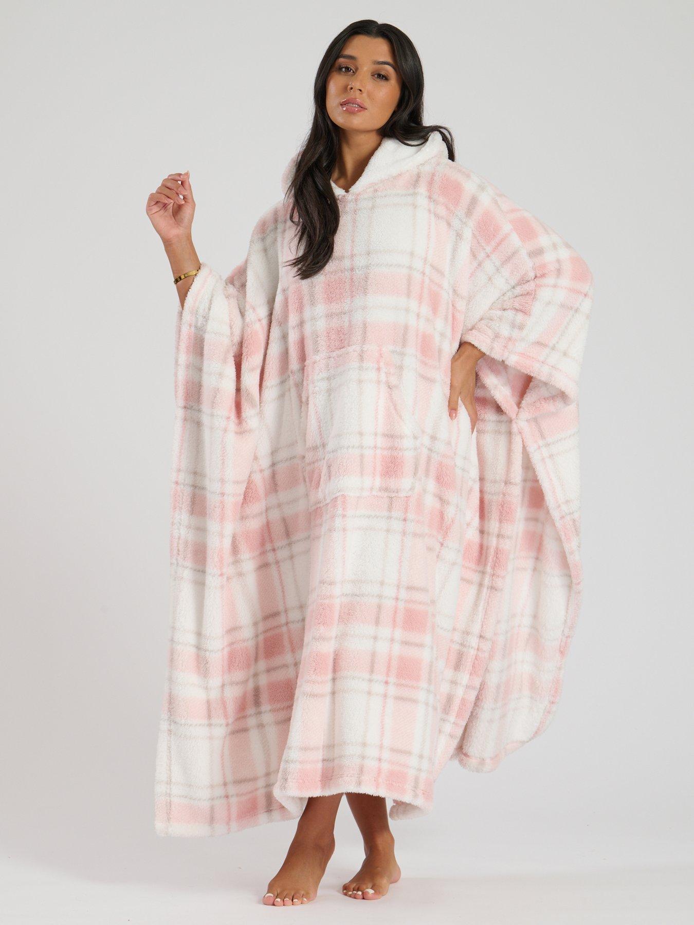 loungeable-loungeable-check-well-soft-poncho-pinkback