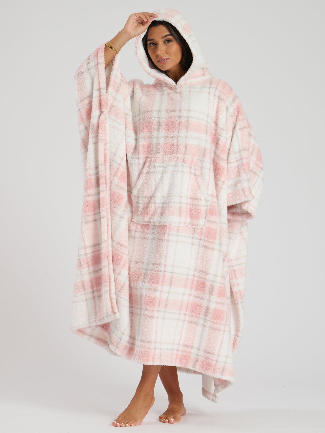 loungeable-loungeable-check-well-soft-poncho-pinkdetail