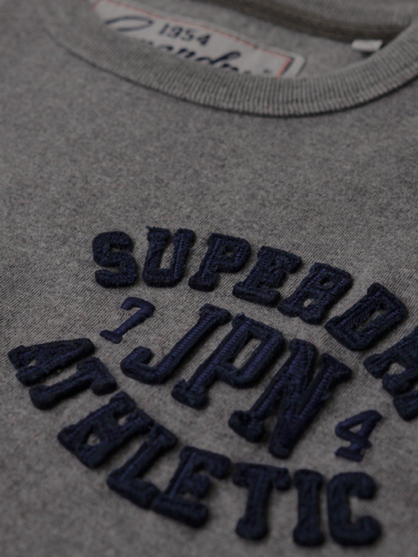 superdry-superdry-vintage-athletic-chest-short-sleeve-t-shirt-greyoutfit