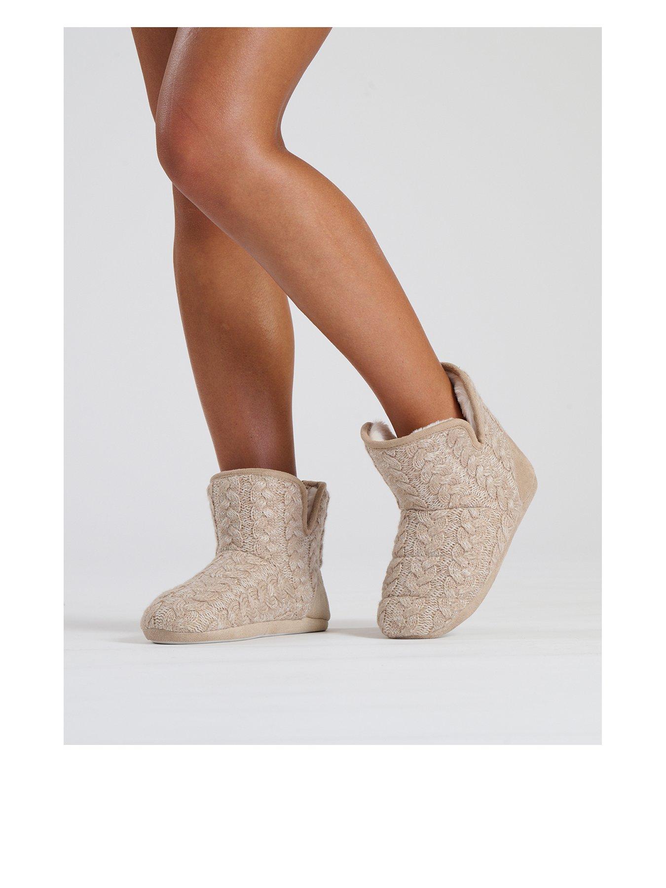 loungeable-marl-cable-bootie-beige