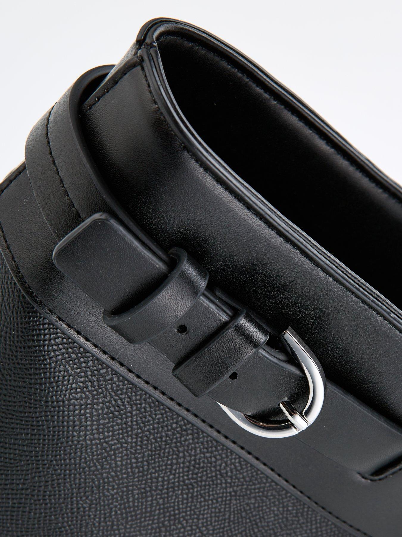 armani-exchange-buckle-detail-tote-bag-blackoutfit