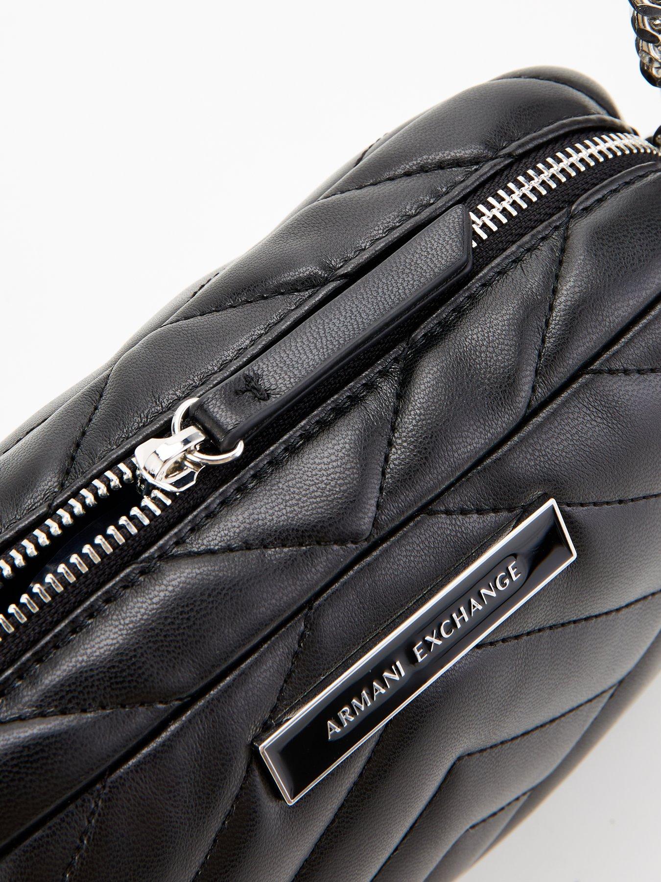 armani-exchange-quilted-crossbody-blackdetail