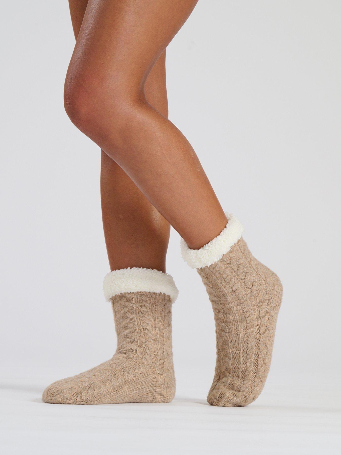 loungeable-loungeable-cable-knit-socks-with-sherpa-lining-dark-oatmeal-marlstillFront