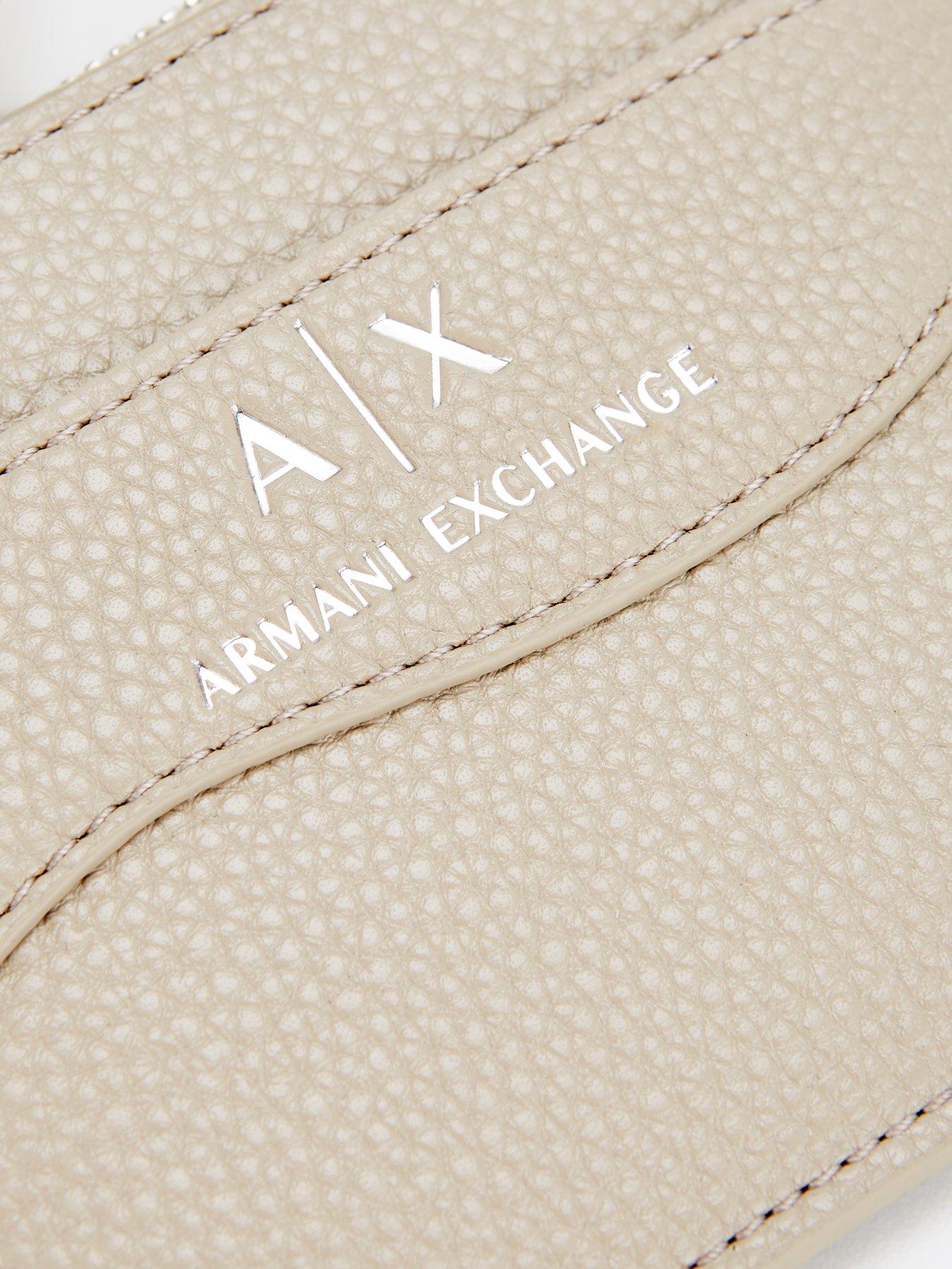 armani-exchange-zip-top-card-holder-beigeoutfit