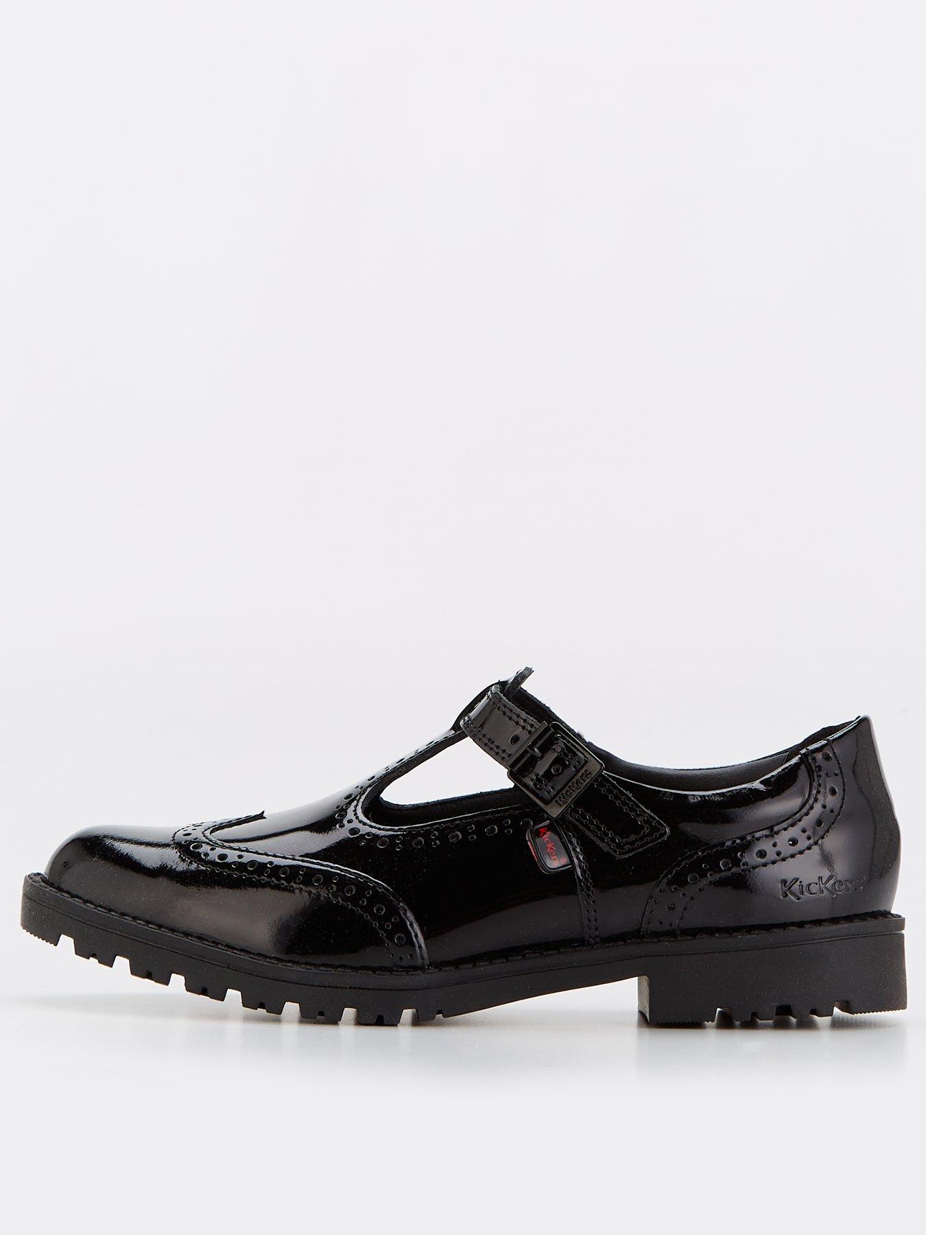 kickers-girls-lachly-brogue-t-bar-patent-leather-school-shoe-blackfront