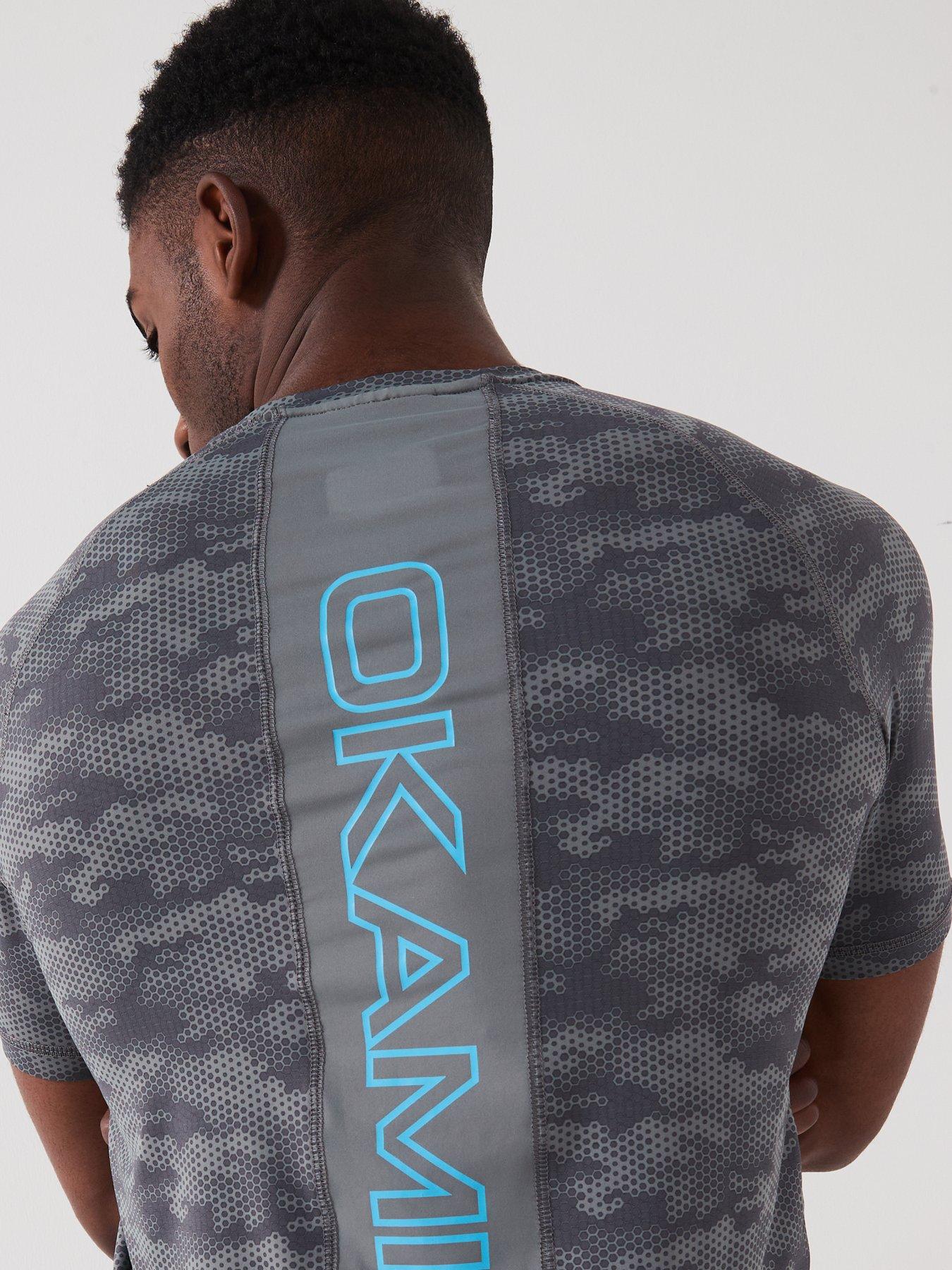 okami-mens-construct-poly-back-panel-t-shirt-greybluedetail