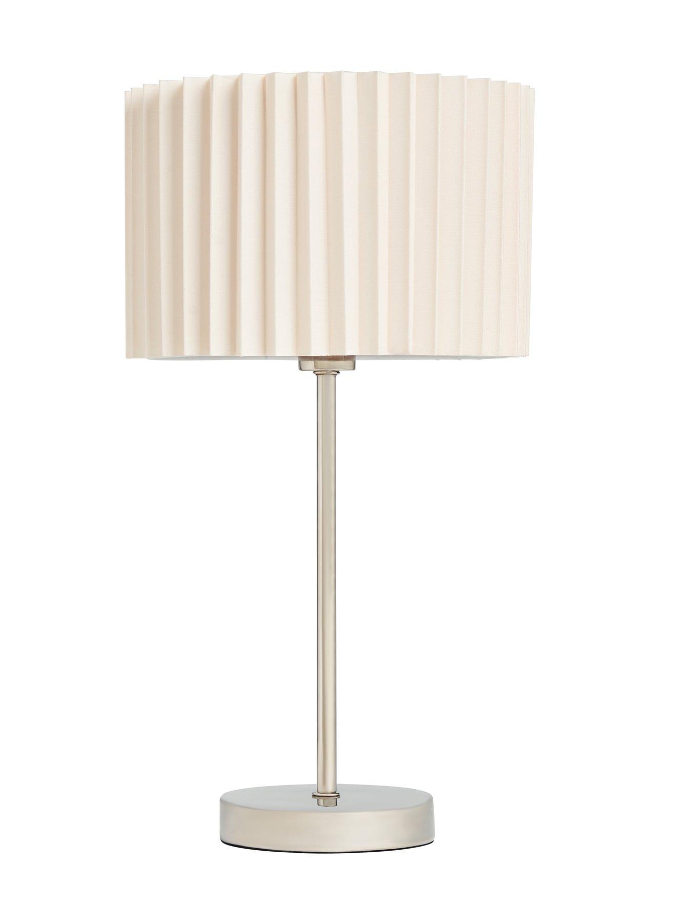 the-very-collection-knife-pleated-table-lampback