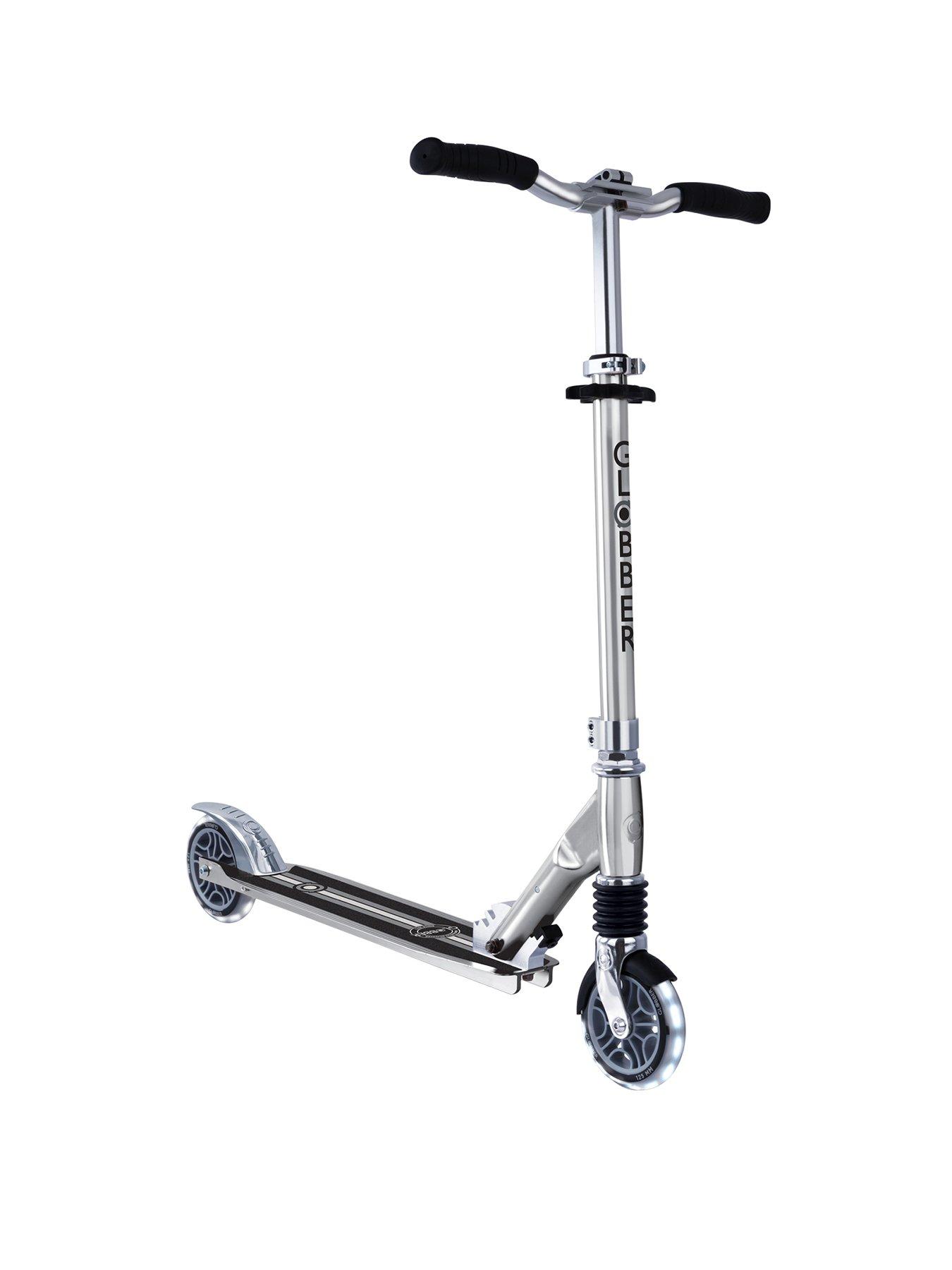 globber-flow-element-comfort-scooternbsp--silver