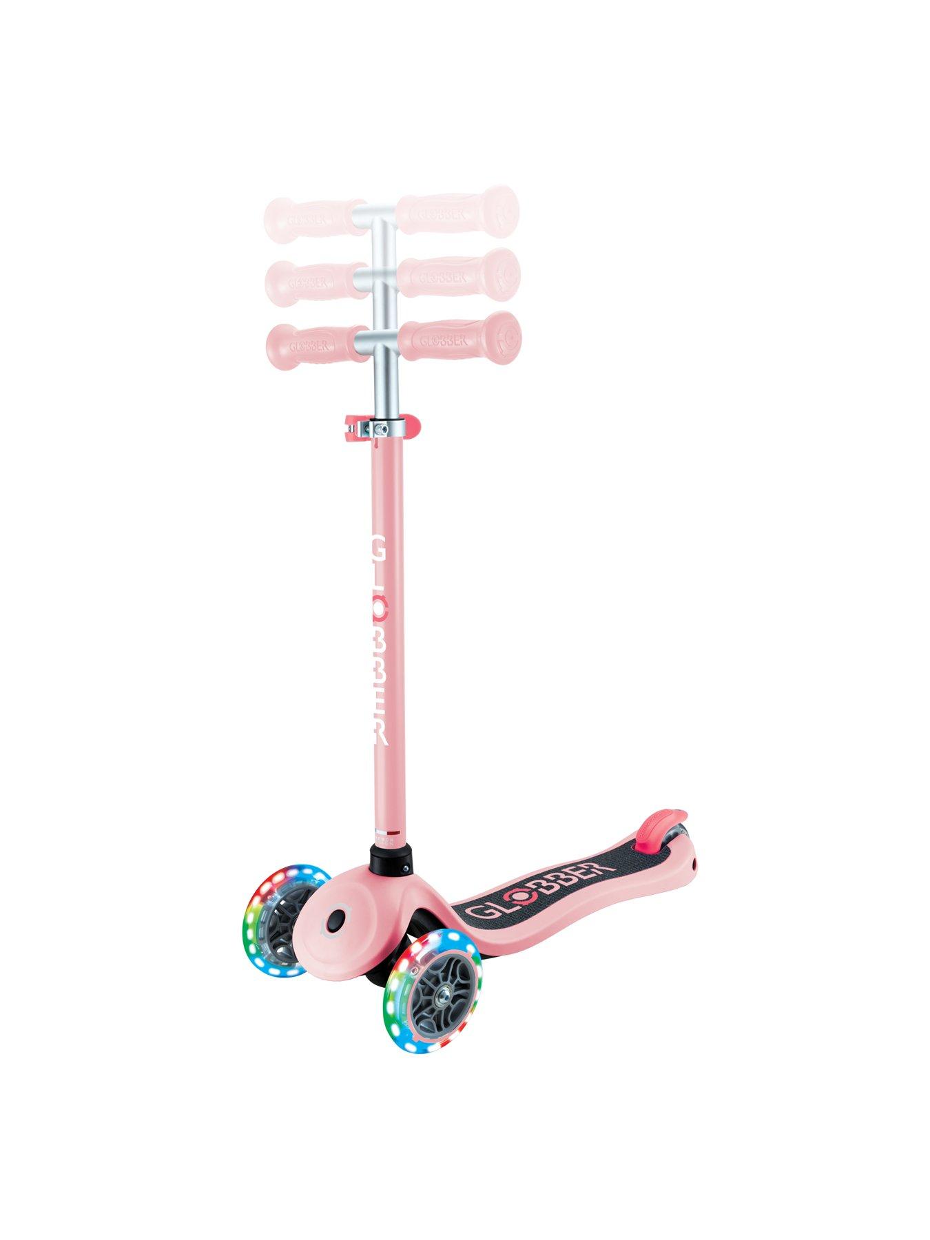 globber-primo-lights-scooter-pastel-pinkstillFront