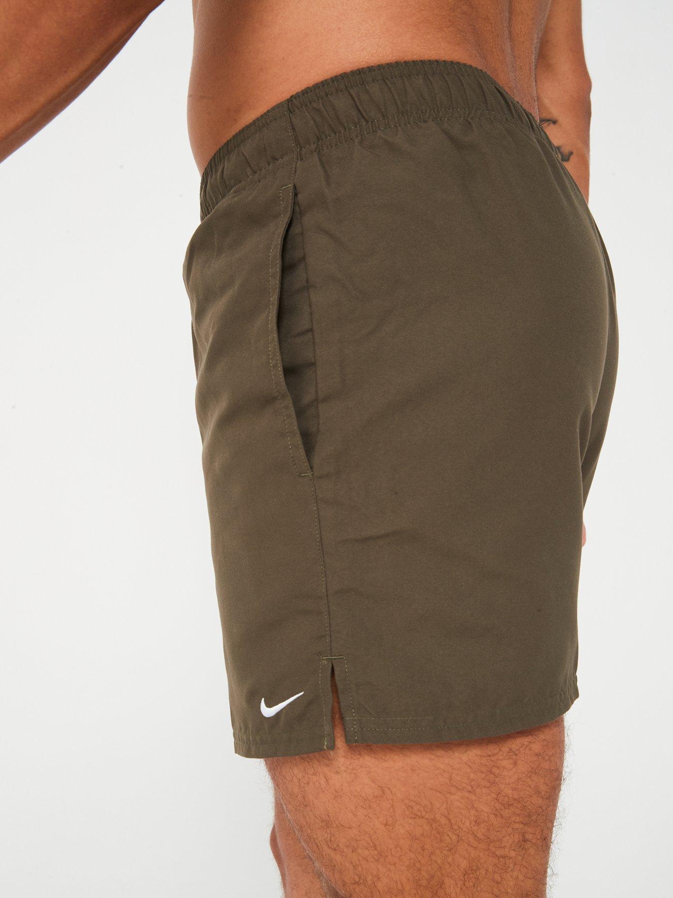 nike-essential-lap-5inch-volley-short-cargo-khakioutfit