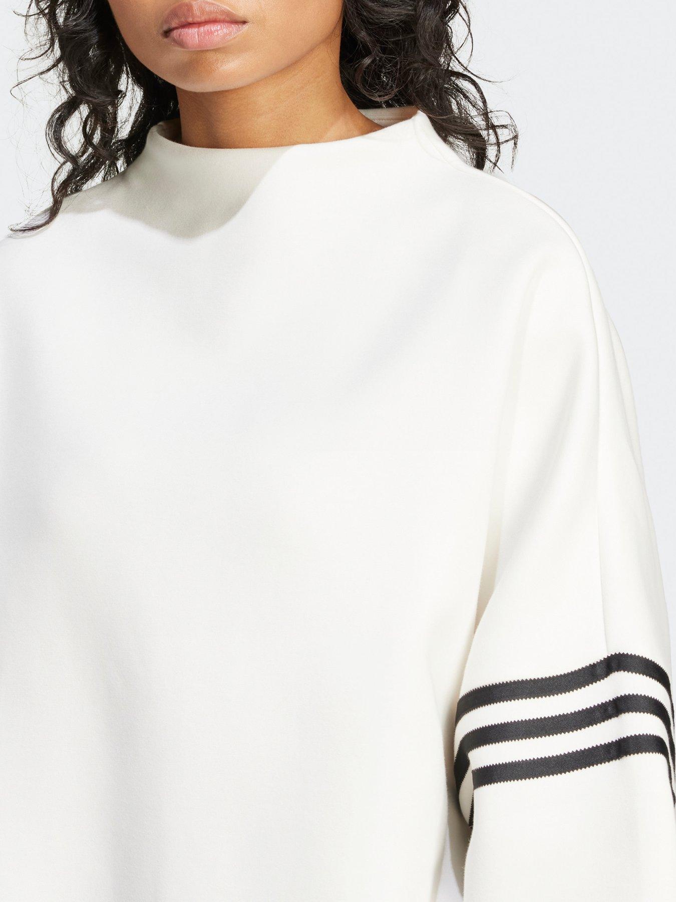 adidas-originals-womens-neu-classics-oversized-sweat-whiteoutfit