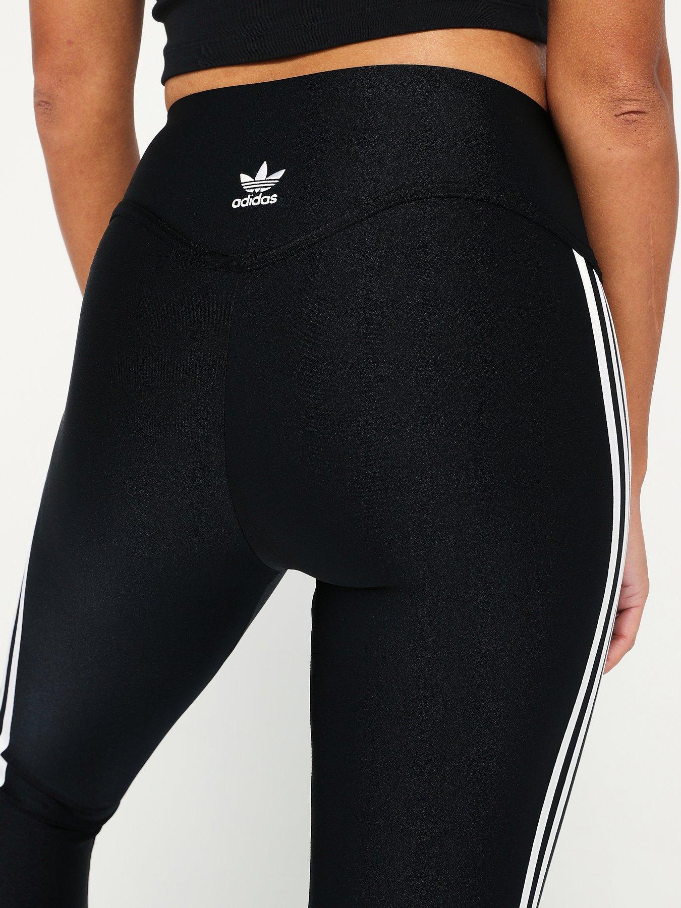 adidas-originals-womens-3-stripes-leggings-blackoutfit