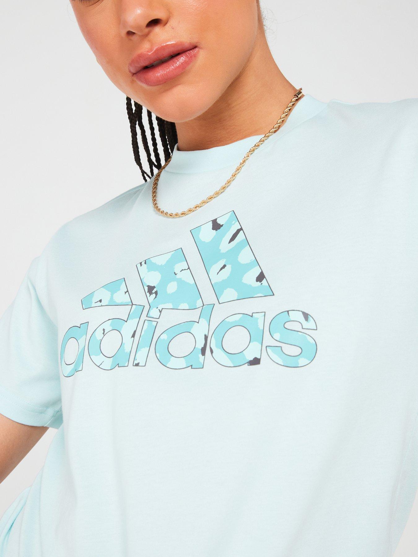 adidas-sportswear-womens-animal-tee-light-greenoutfit