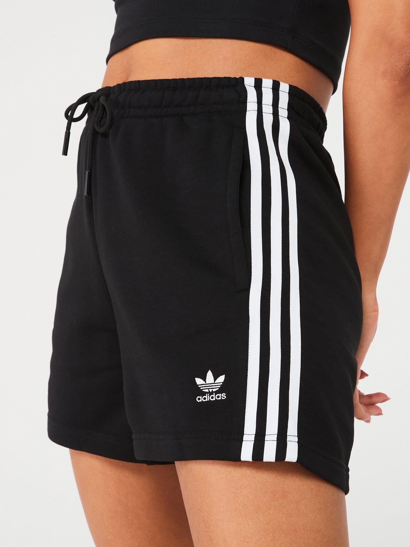 adidas-originals-womens-3-stripe-french-terry-short-blackoutfit