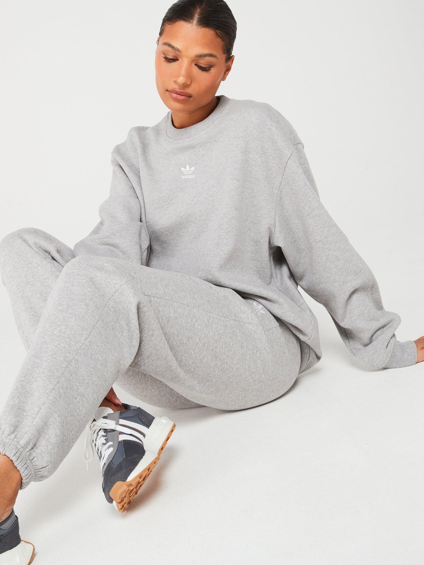 adidas-originals-womens-essentials-jogger-greydetail