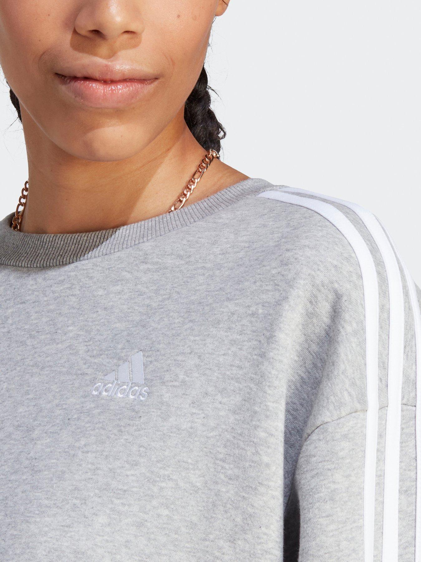 adidas-sportswear-womens-3-stripe-oversized-sweat-greywhiteoutfit