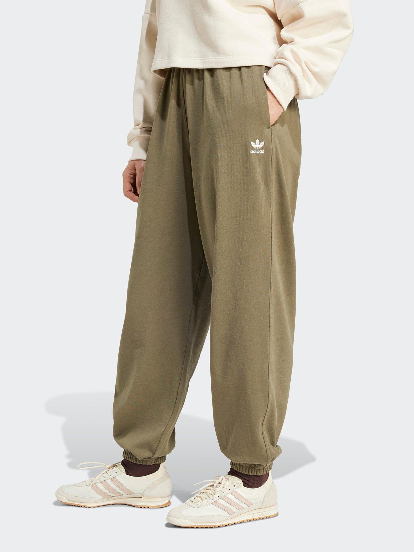 adidas-originals-womens-essentials-boyfriend-jogger-khaki