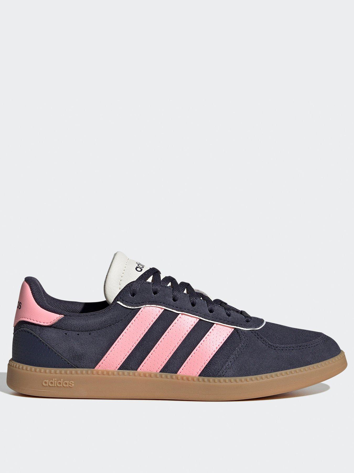 undefined Women's Breaknet Sleek Suede Trainer - Navy/Pink