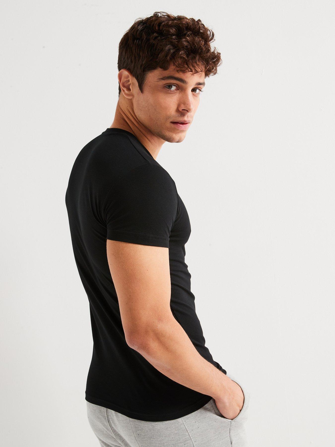 emporio-armani-bodywear-emporio-armani-bodywear-neck-tab-log-stretch-piquet-t-shirt-blackstillFront