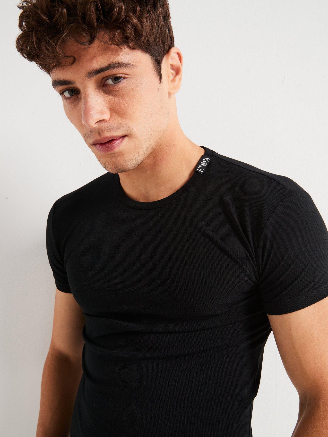 emporio-armani-bodywear-emporio-armani-bodywear-neck-tab-log-stretch-piquet-t-shirt-blackoutfit