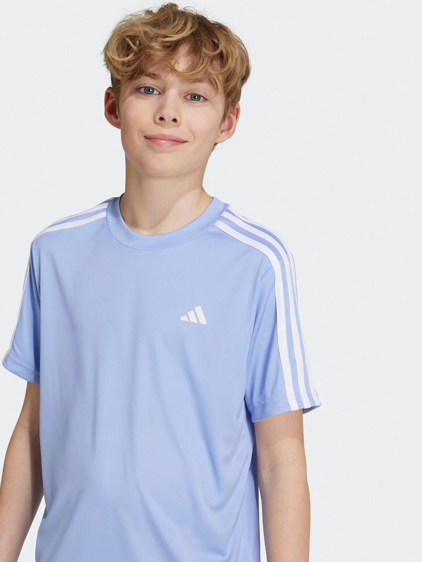 adidas-junior-boys-train-essentials-3-stripe-set-bluedetail