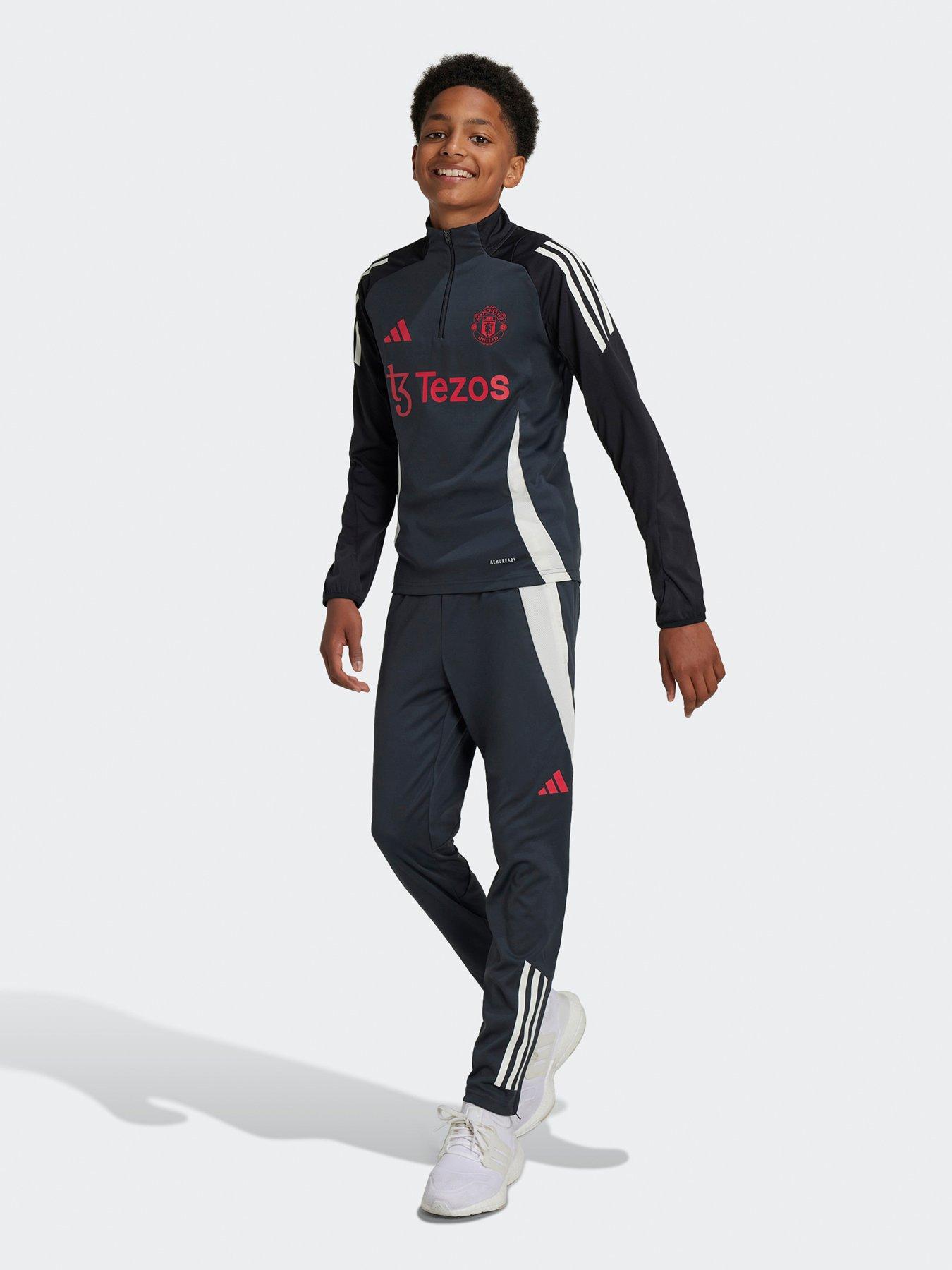 adidas-manchester-united-2425-junior-eu-training-top-blackstillFront