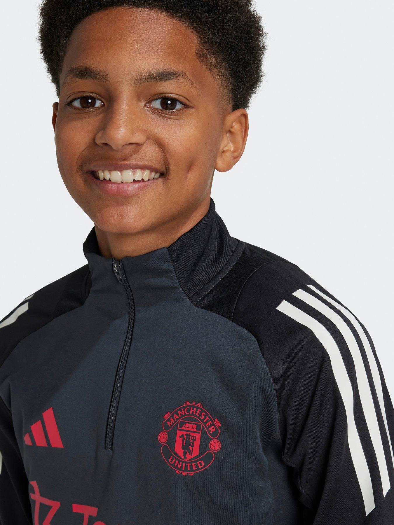 adidas-manchester-united-2425-junior-eu-training-top-blackdetail