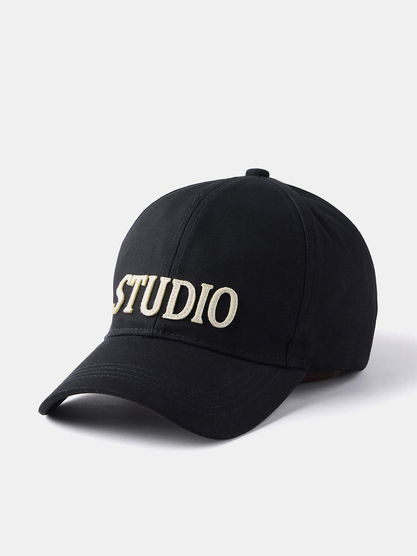 mint-velvet-studio-black-cap