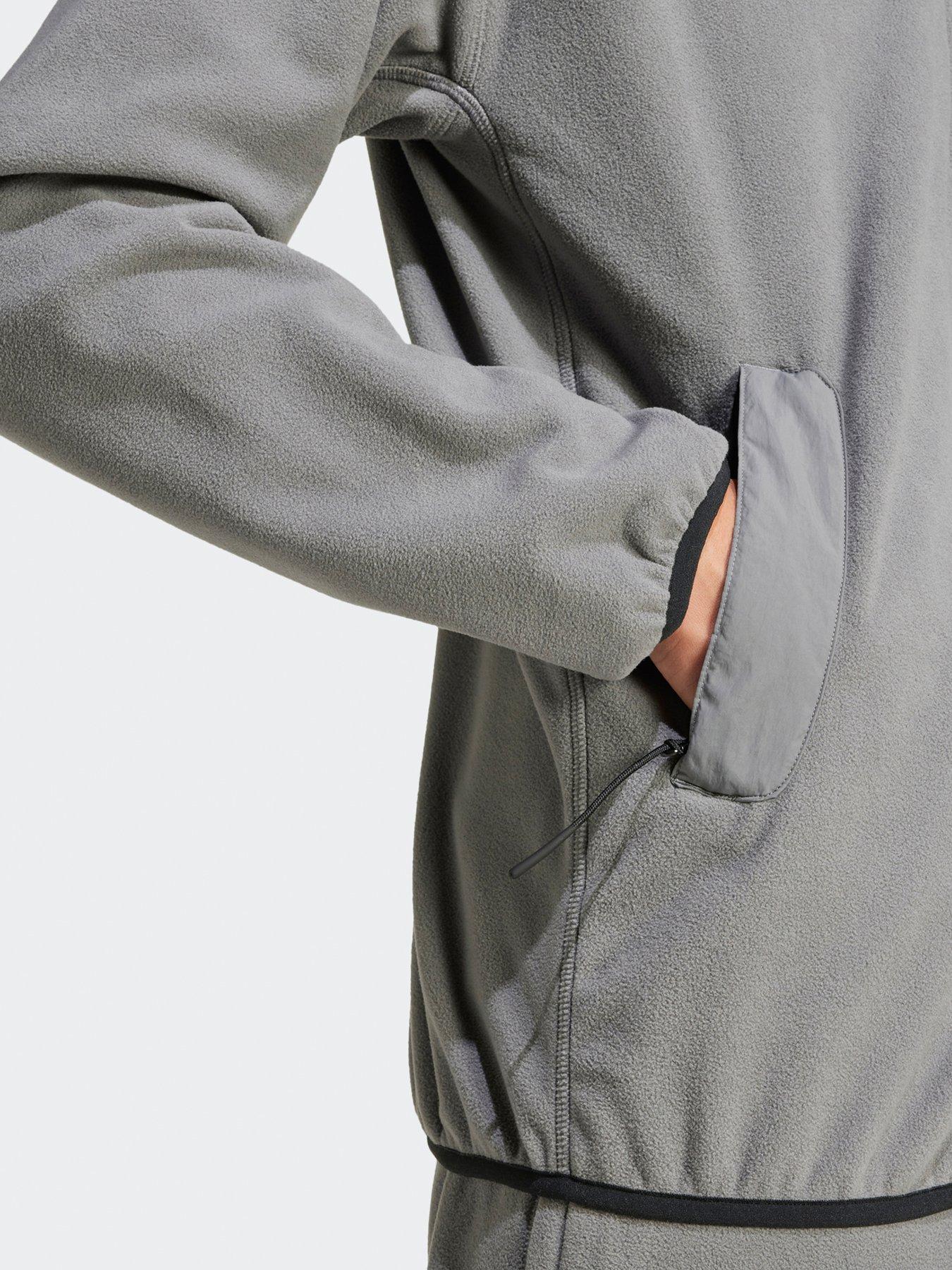 adidas-sportswear-mens-city-escape-half-zip-greydetail