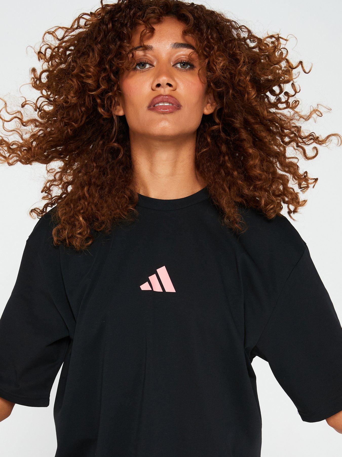 adidas-womens-training-strength-t-shirt-blackdetail