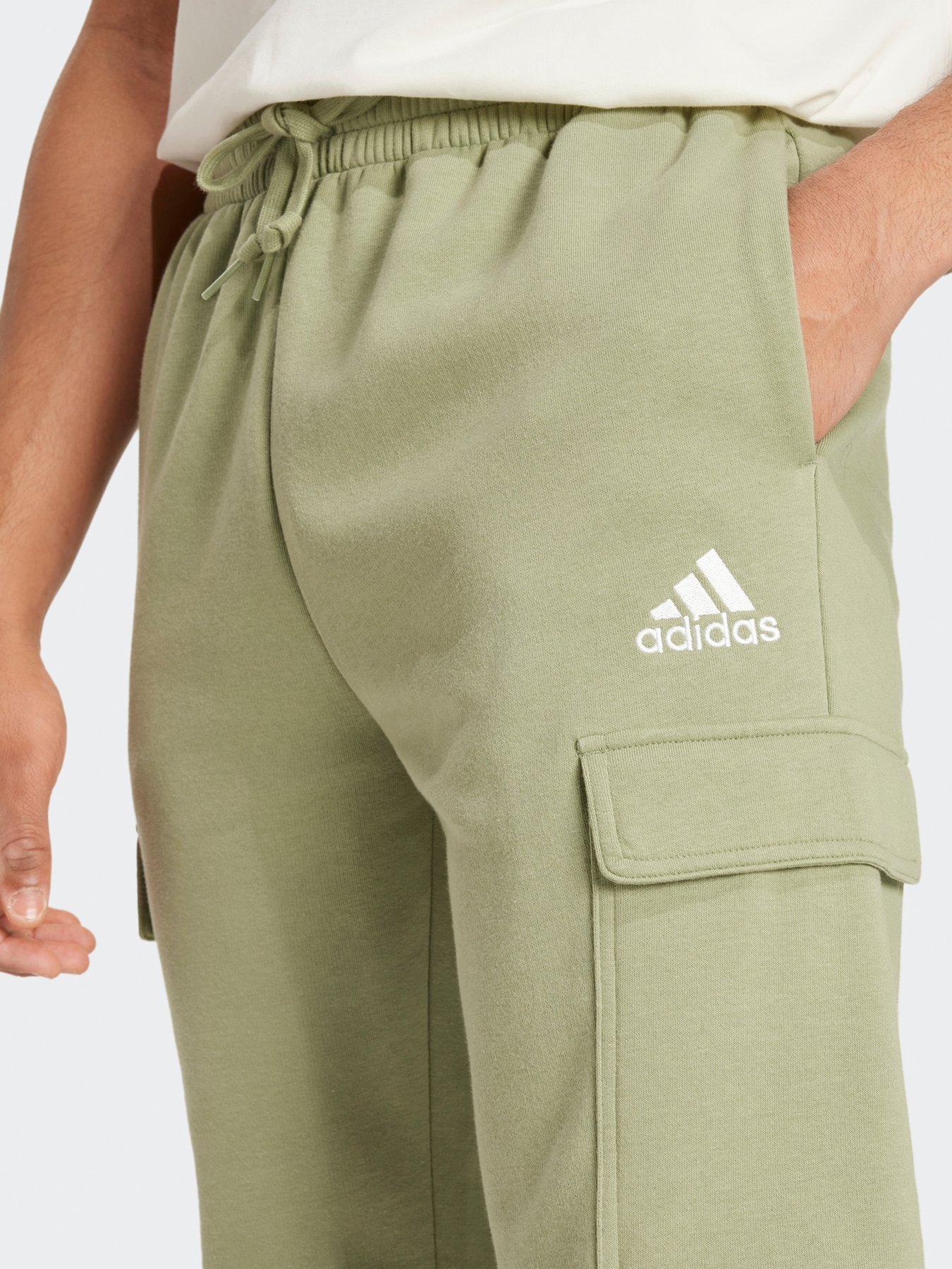 adidas-sportswear-mens-feelcozy-pant-greenoutfit