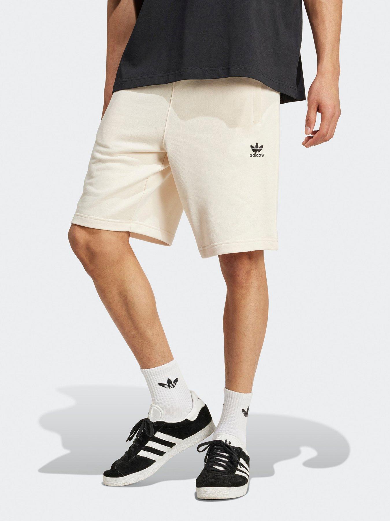 undefined Mens Essentials Short - White