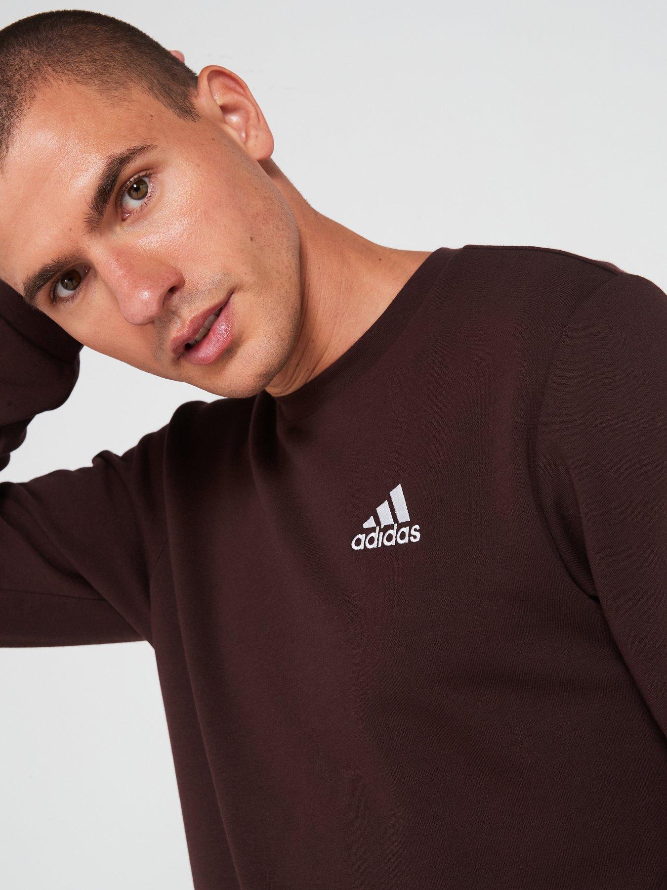 adidas-sportswear-mens-feelcozy-sweat-brownoutfit