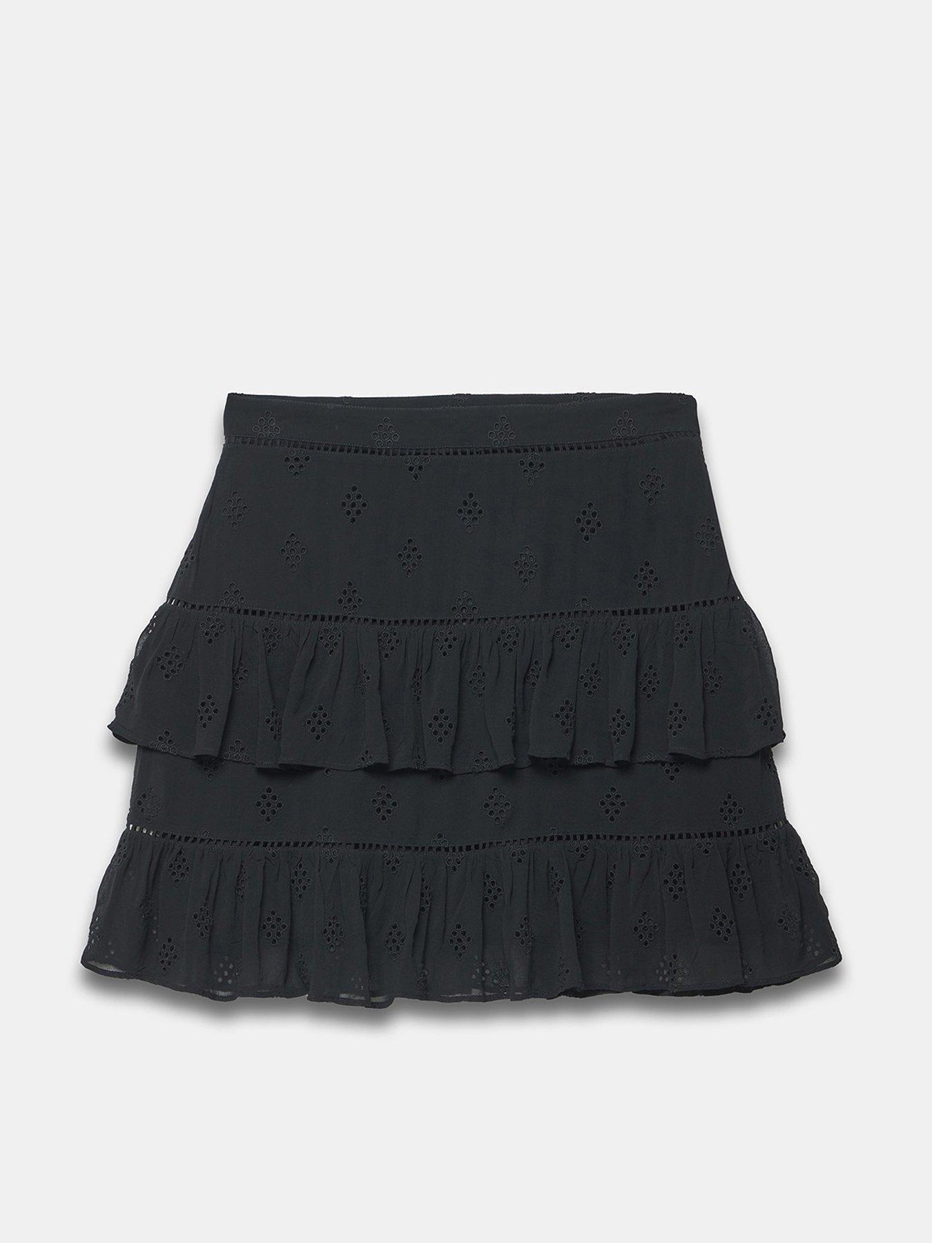 mint-velvet-black-broderie-mini-skirtdetail