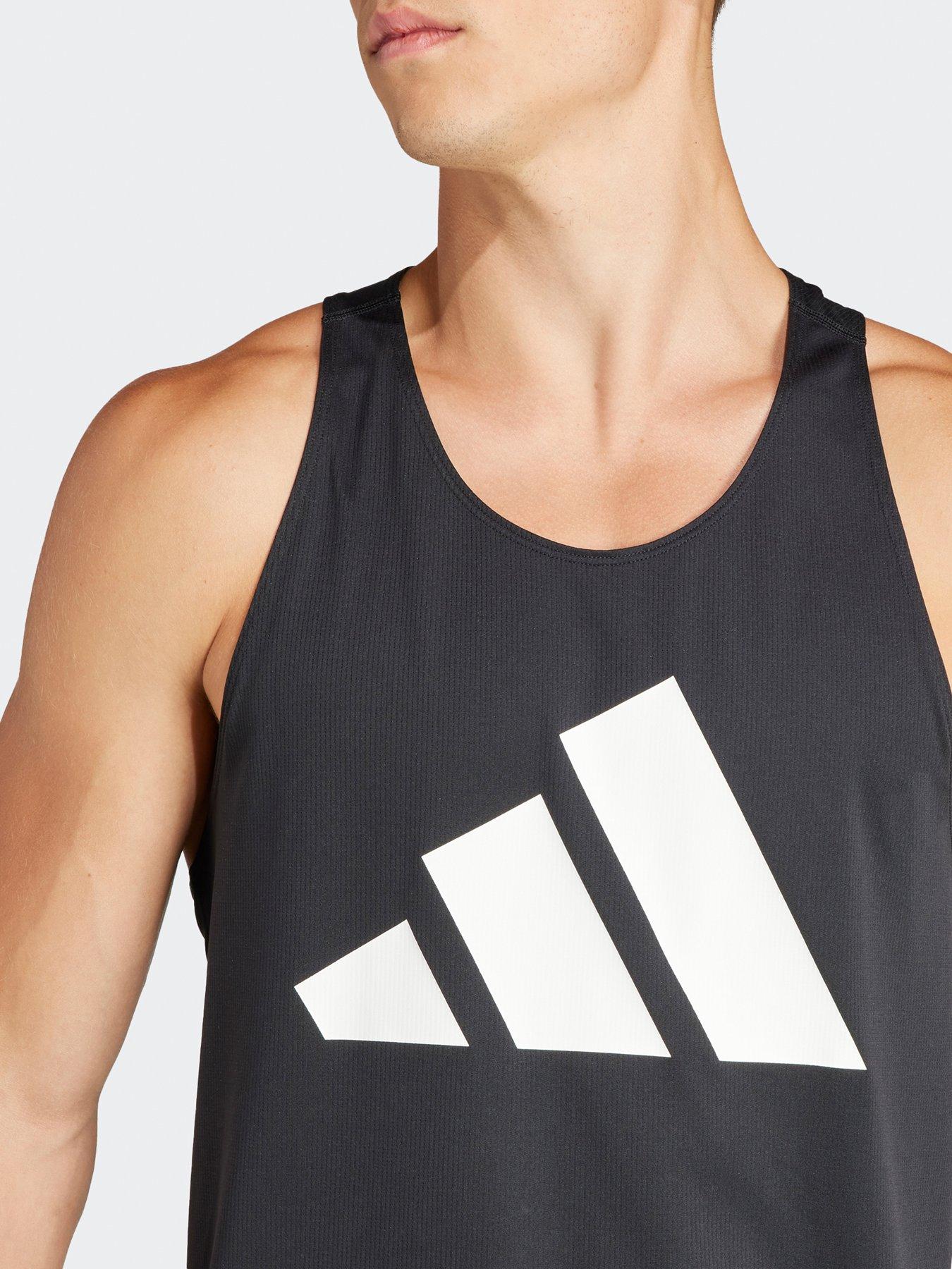 adidas-mens-running-run-it-tank-blackoutfit