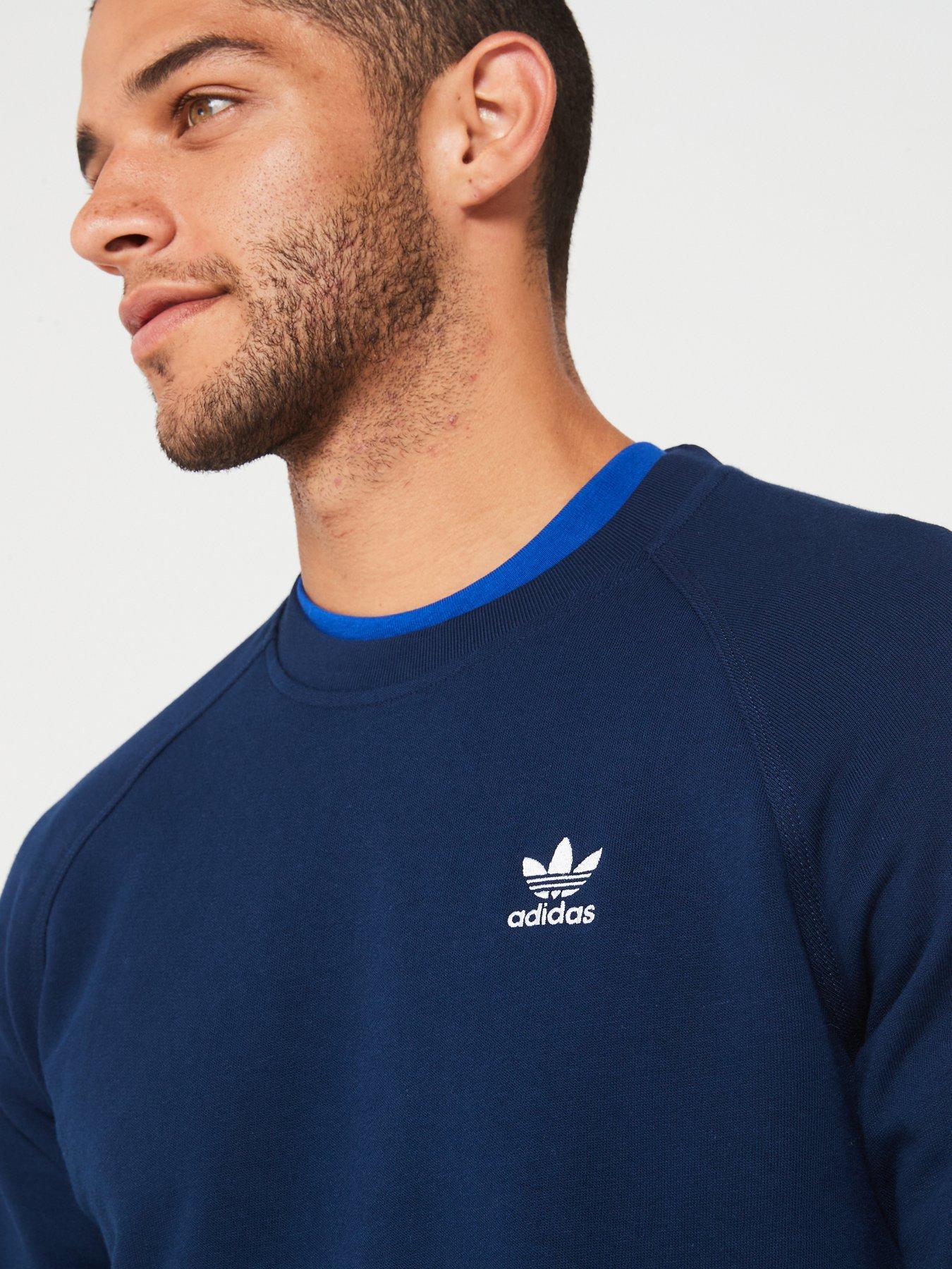 adidas-originals-mens-essentials-crew-navyoutfit