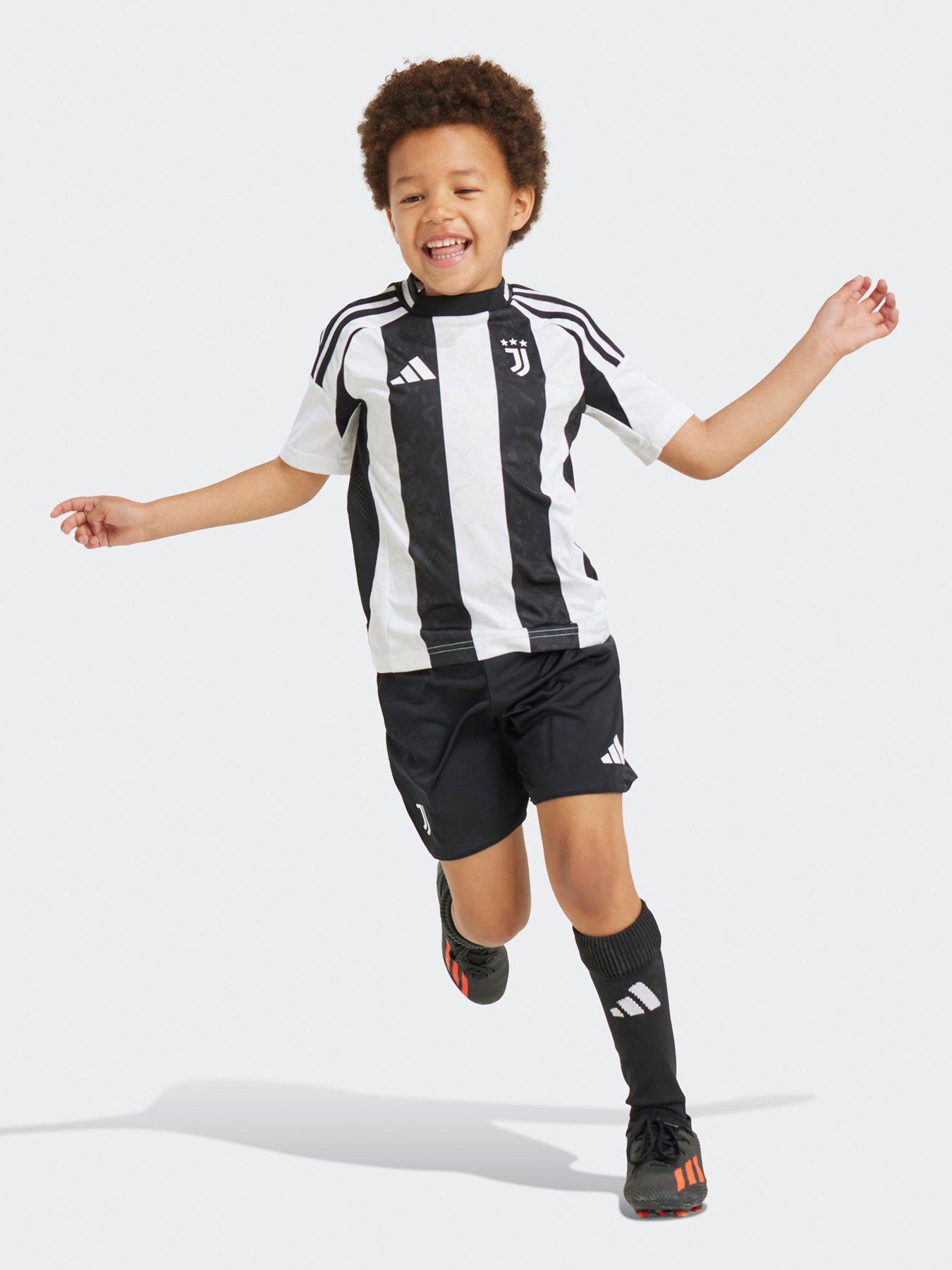 adidas-juventus-mini-kit-2425-home-full-kit--whiteblackstillFront