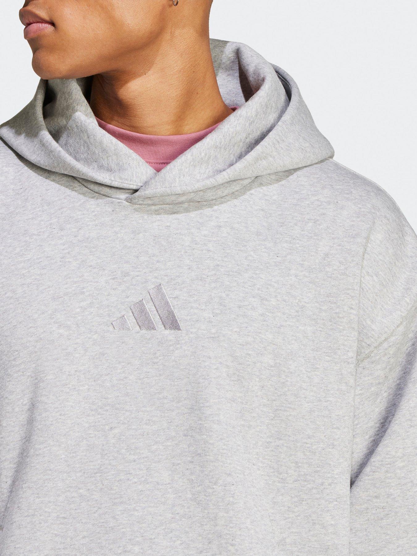 adidas-sportswear-mens-all-season-fleece-hoodie-greyoutfit