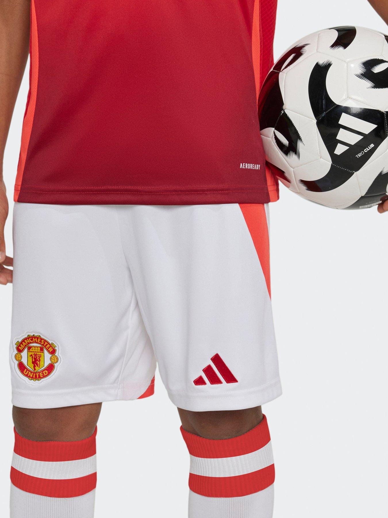 adidas-manchester-united-junior-2425-home-stadium-shorts-whiteoutfit