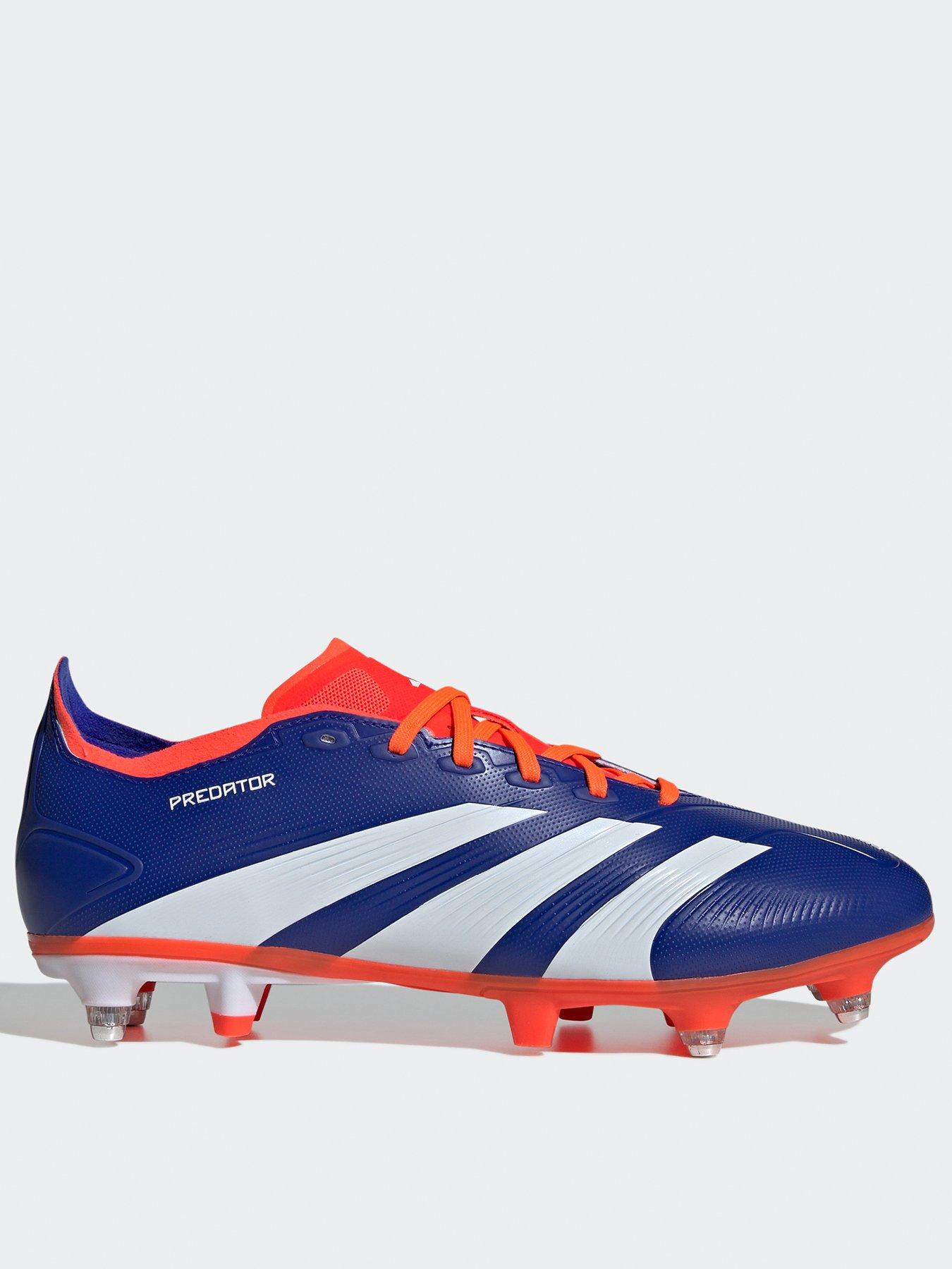 Soft football boots online