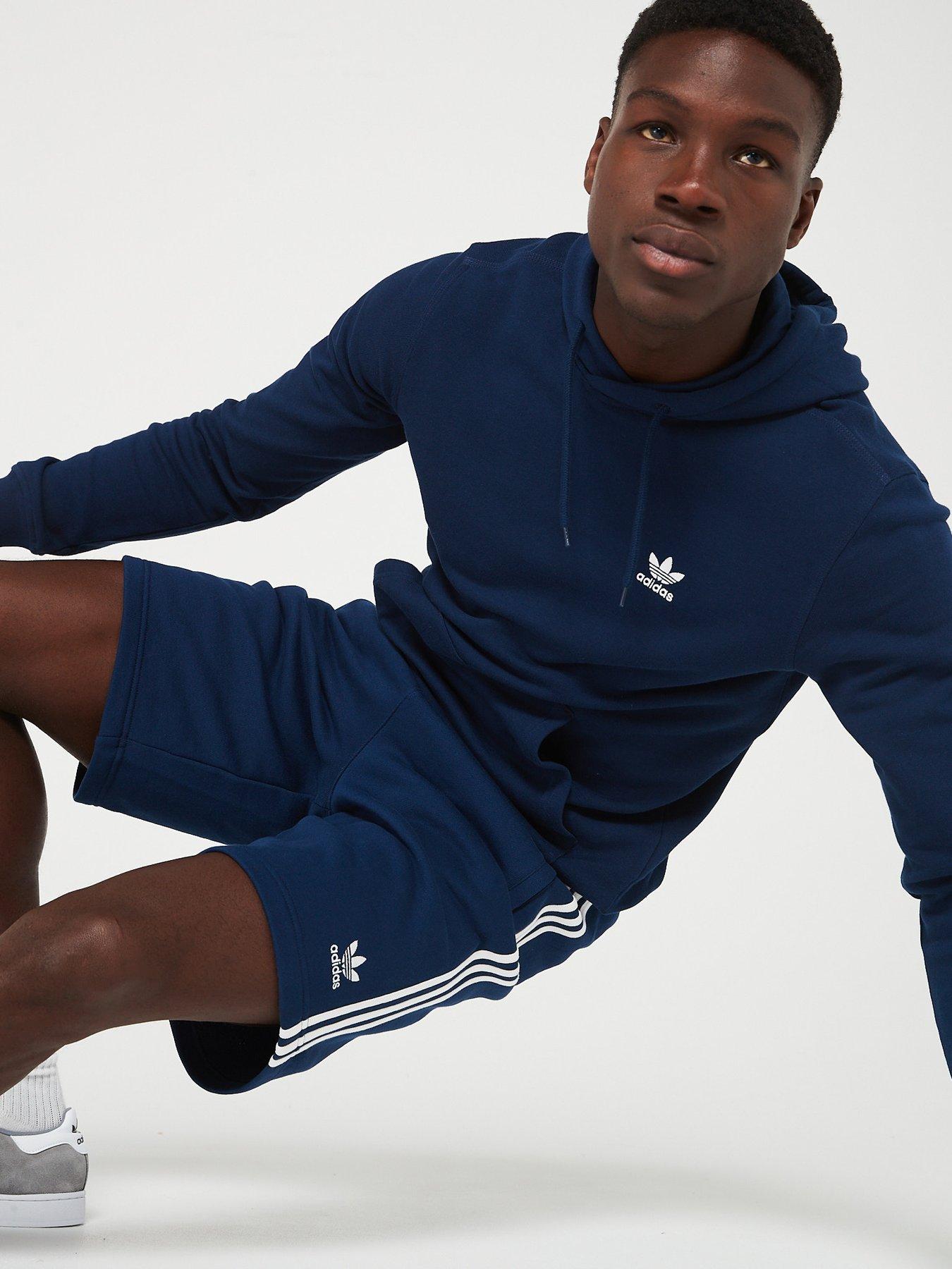 adidas-originals-mens-essentials-hoodie-navyoutfit