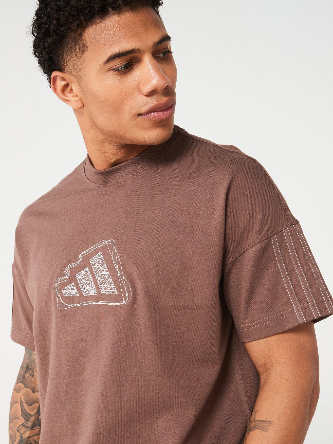 adidas-sportswear-mens-all-season-graphic-tee-dark-brownoutfit