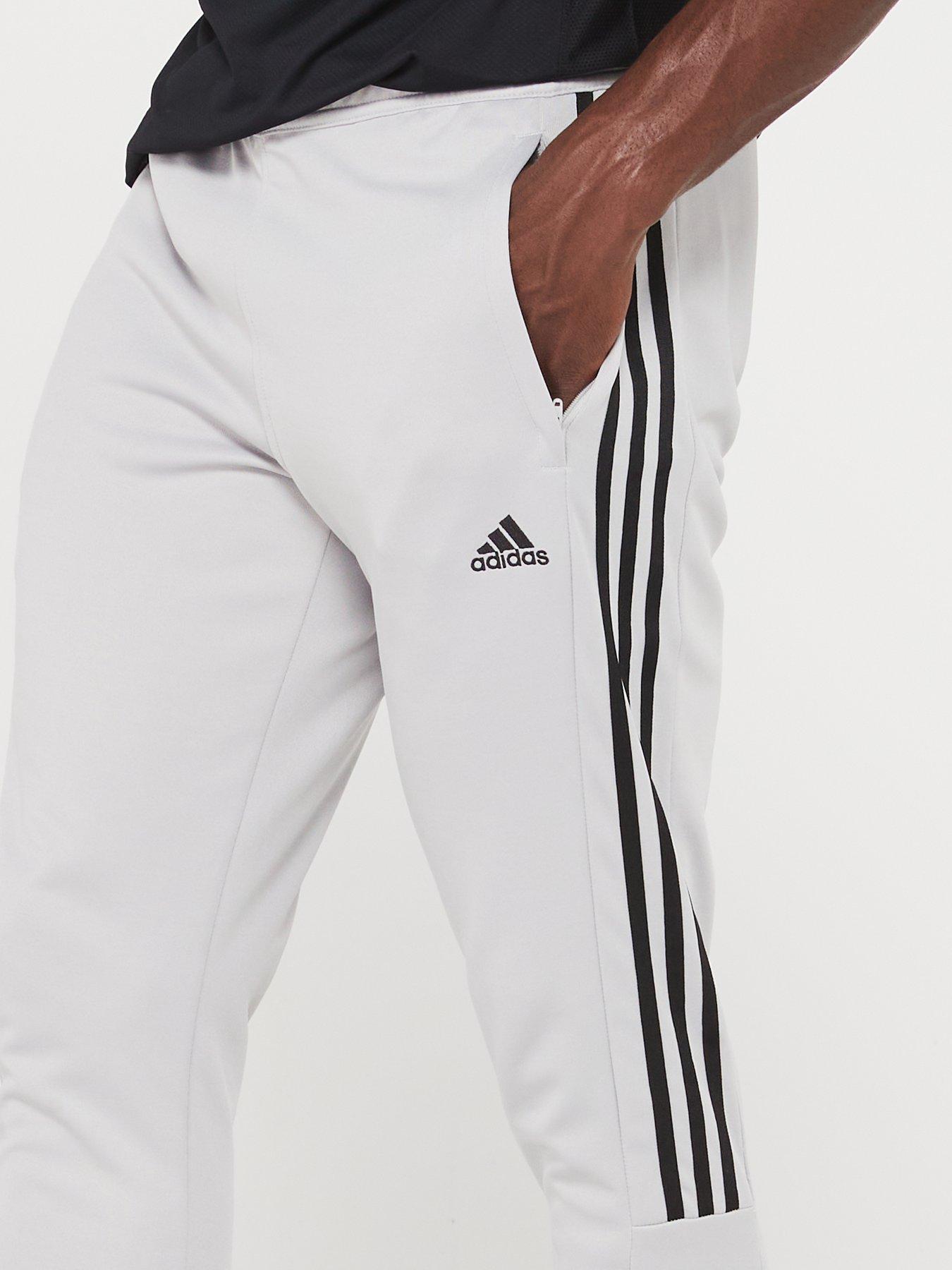 adidas-sportswear-mens-tiro-pant-greyblackoutfit