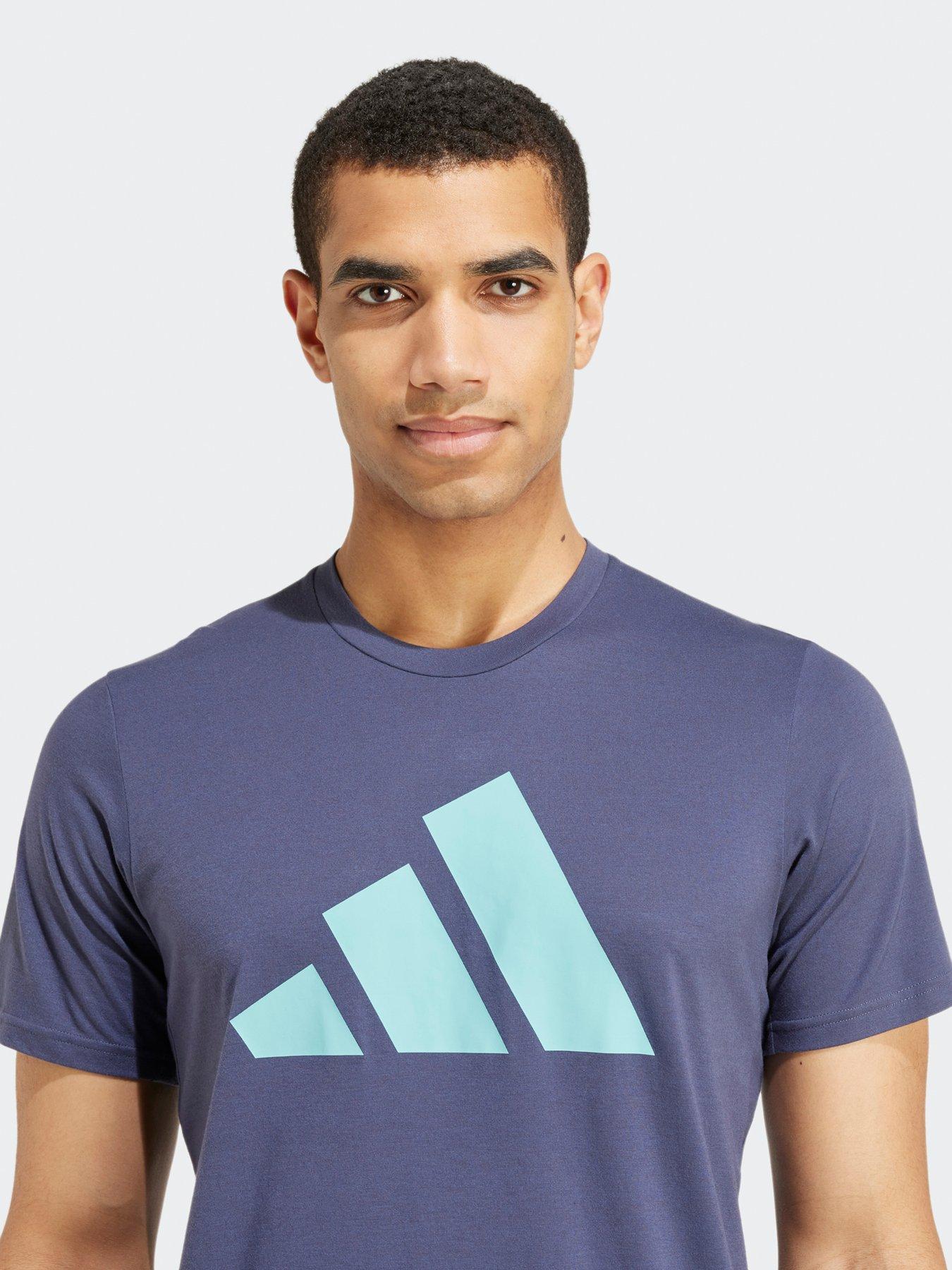 adidas-mens-train-essentials-logo-t-shirt-navyoutfit