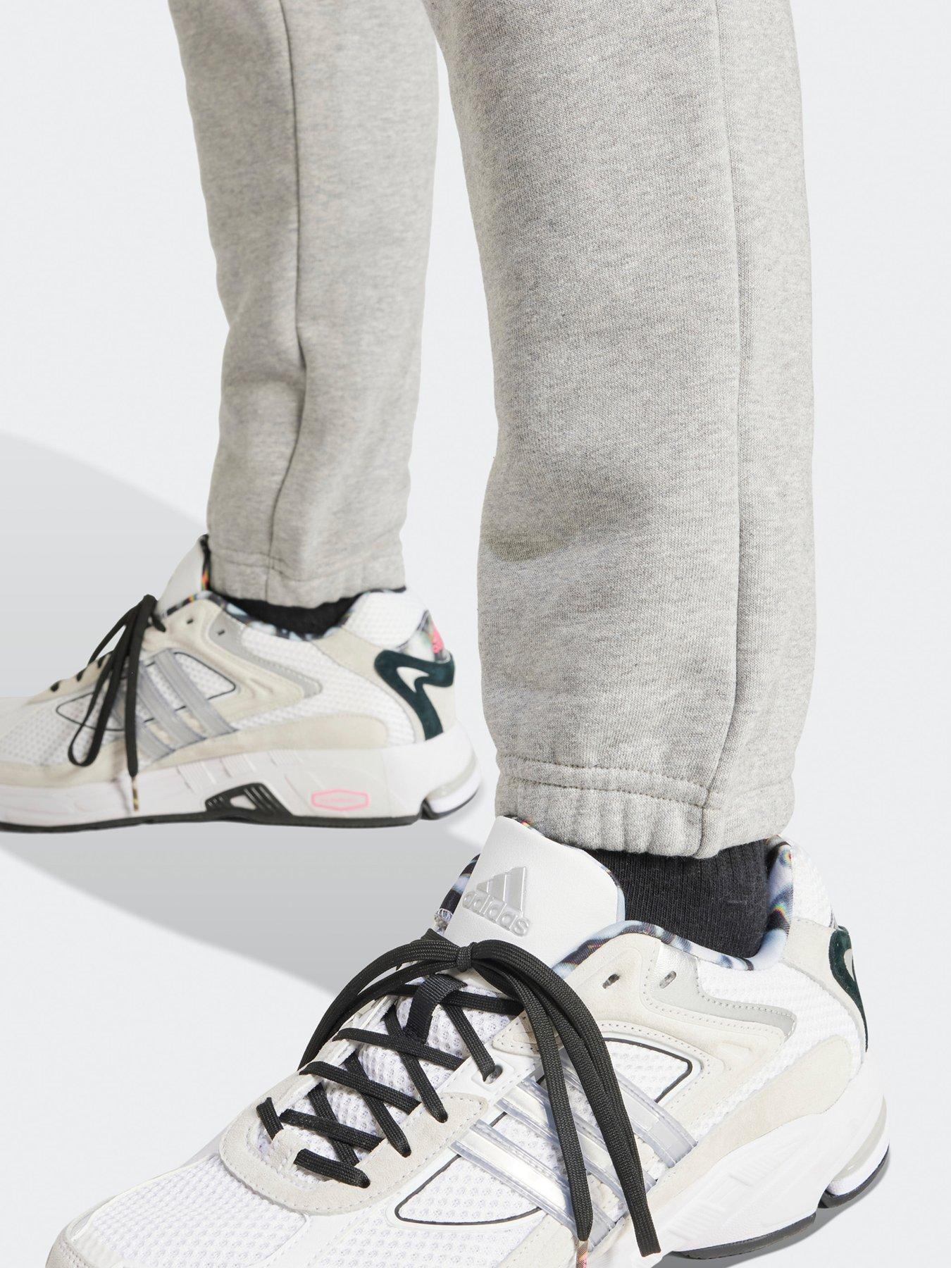 adidas-originals-mens-essentials-pant-greydetail