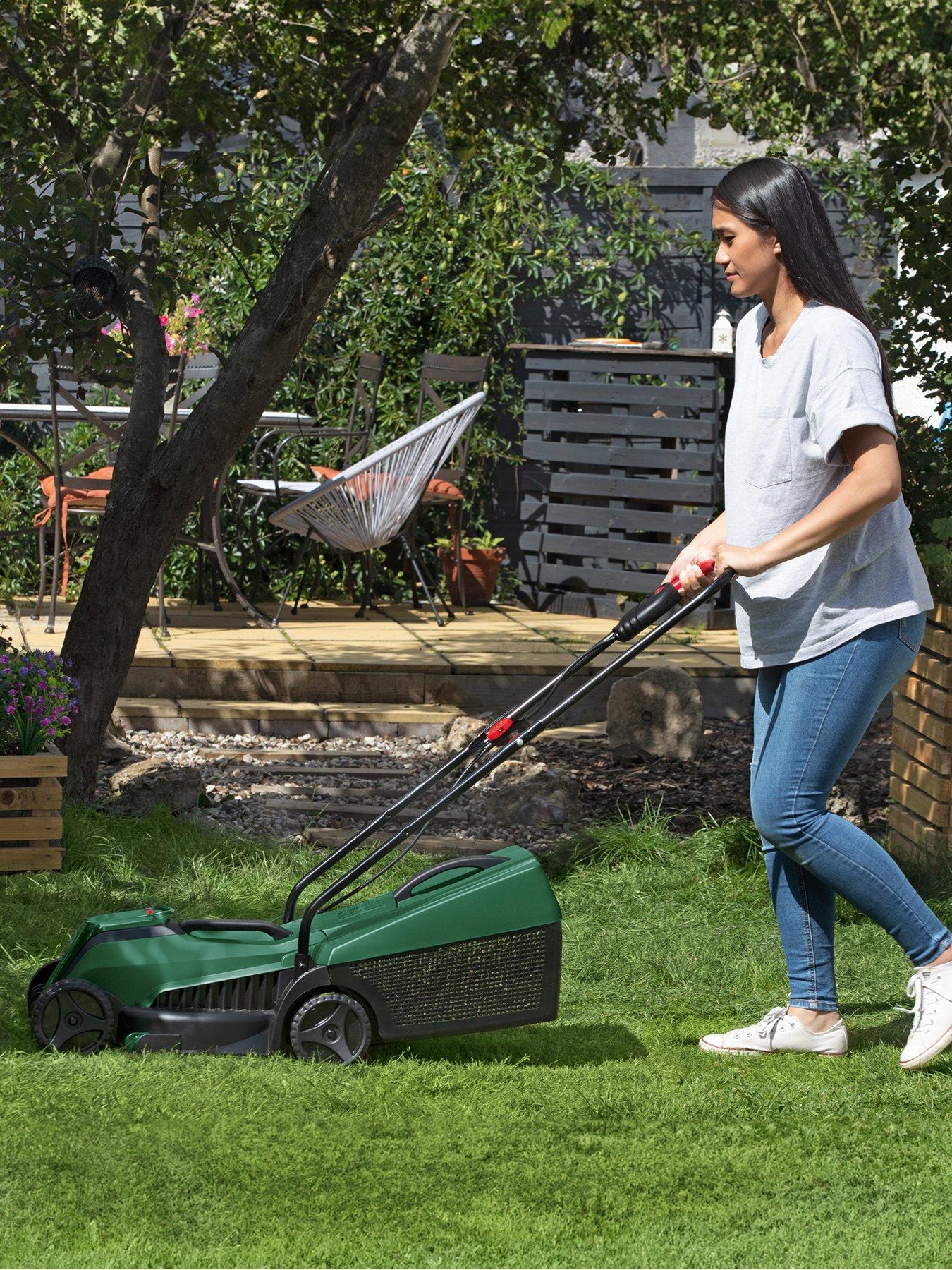 bosch-easymower-18v-32-200-1x40ahoutfit